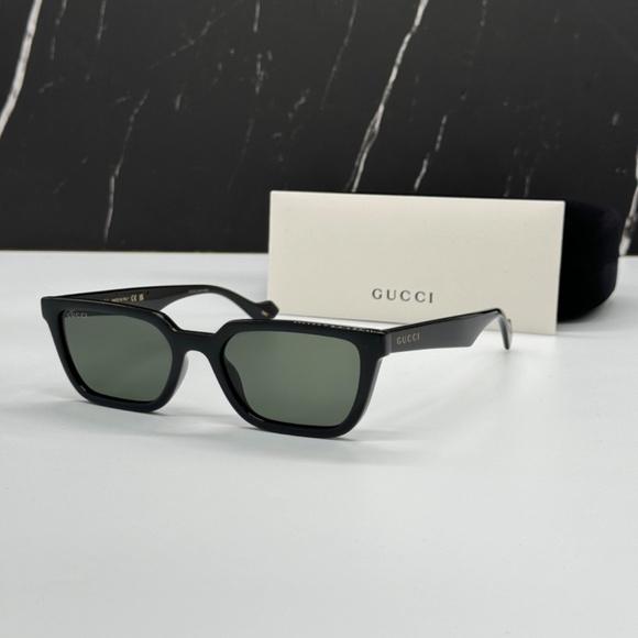 Gucci Accessories - NEW GG1539S 001 GUCCI BLACK GREY CAT EYE UNISEX GUCCI SUNGLASSES